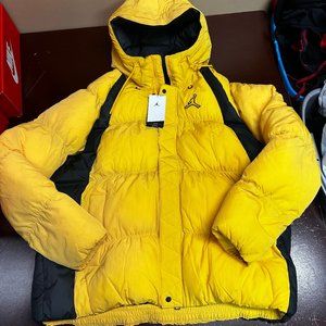 Jordan Mens Yellow DA9806-781 Essentials Long Sleeve Puffer Coat Jacket Size XL